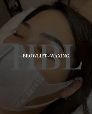 アイブロウ HERMÉ所属・HERMÉ KAYAの眉毛・アイブロウイメージ