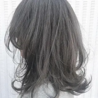 ミディアム Musiiik hairのヘアスタイル