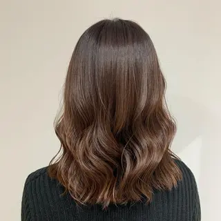 セミロング カラー 田中 優衣のヘアスタイル