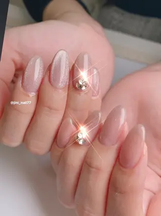 ネイル JINI NAIL所属・ジニ ネイルのネイルデザイン