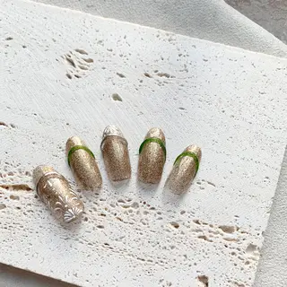 ネイル atelier FIORITURA所属・FIORITURA aiのネイルデザイン