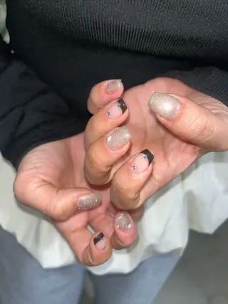 ネイル elen南越谷 Rina𖥔⋱のネイルデザイン