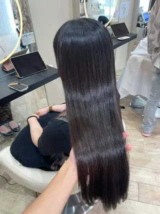 ロング カラー 艶髪/ハイトーン ️🫧rino🫧のヘアスタイル