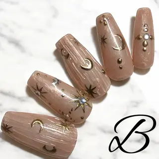 ネイル nailsalon  Trinity所属・K. yu-kaのネイルデザイン