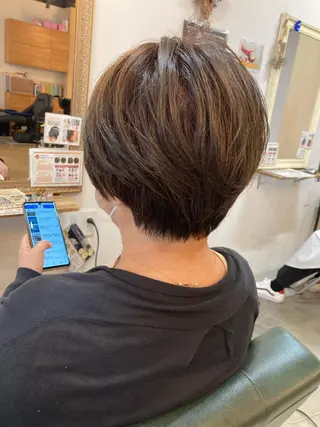 ショート MIRUCO by KURAKU所属・マキシ ヤスアキのヘアスタイル