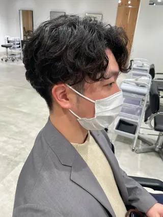 ショート カラー パーマ ヘアアレンジ メンズ パーソナルカラー合わ せたカラー🤍なつみのヘアスタイル