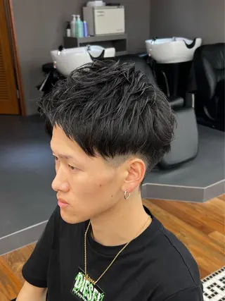 ショート メンズ メンズカット✂️ スキンフェード伊藤陸のヘアスタイル
