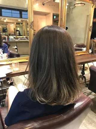 ミディアム カラー 🌈髪質改善💕 縮毛矯正✨青木まで✨のヘアスタイル