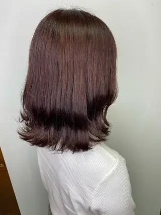 カラー インナー×縮毛矯正 ピンクカラー澤井里菜のヘアスタイル