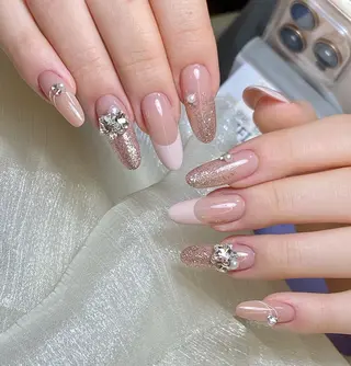 ネイル Lynn_ Nailのネイルデザイン