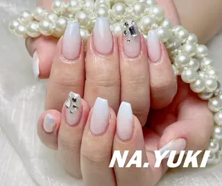 ネイル 🌷 Mooning 🌷のネイルデザイン