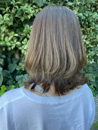 ミディアム カラー カワシマ セイカのヘアスタイル