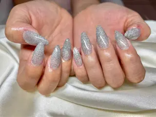 ネイル マツエク・マツパ アイブロウ Nail&eye Belire 新宿のネイルデザイン