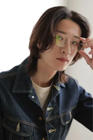 パーマ メンズ 似合わせカット暖色 カラーhiyonaのヘアスタイル