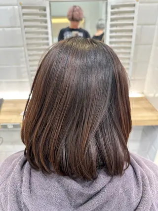 ミディアム カラー 米山 龍音のヘアスタイル