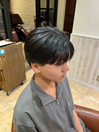 メンズ 🦕望月渉🦕 パーマ🌪️ブリーチのヘアスタイル