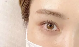 マツエク・マツパ NAZ eyelash&eyebrow by medical salon所属・NAZ 表参道 Tomokoのマツエク・マツパデザイン