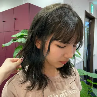 ミディアム 栄/レイヤーカット/ ハッシュカット/モモのヘアスタイル