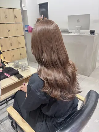 ロング カラー ヘアアレンジ ベージュ/グレージュ 🧸あやか/表参道のヘアスタイル