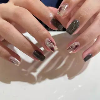 ネイル She nail 🕊SATOのネイルデザイン