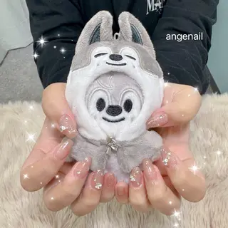 ネイル オーナーネイリスト MAKIのネイルデザイン