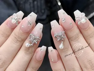 ネイル One Plus キキのネイルデザイン