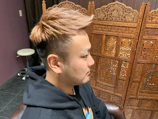 ショート カラー labyrinthノーブル所属・メンズ特化西村 雄太のヘアスタイル