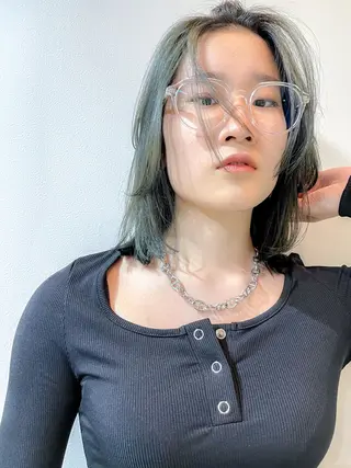 ミディアム Yusuke ユウスケのヘアスタイル