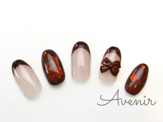 ネイル Avenir 表参道 nail&eye予約のネイルデザイン