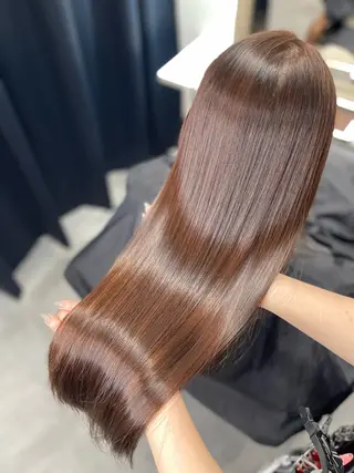 ロング 髪質改善・縮毛矯正専門店 美容室イリス所属・髪質改善・縮毛矯正 美容室iris.のヘアスタイル