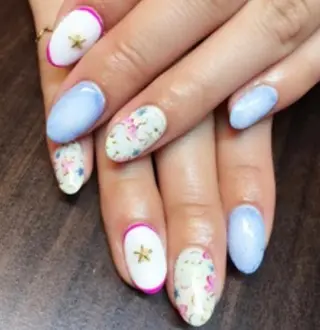 ネイル 安藤 Charlotteのネイルデザイン