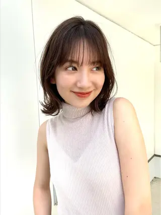 ミディアム カラー 結べるレイヤーボブ くびれLady表参道のヘアスタイル