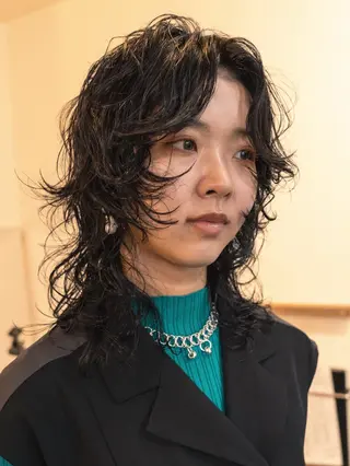 セミロング パーマ 梅田  illfrere 所属・イルフレール ryuのヘアスタイル