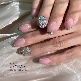 ネイル 長さ出し専門 nynaのネイルデザイン