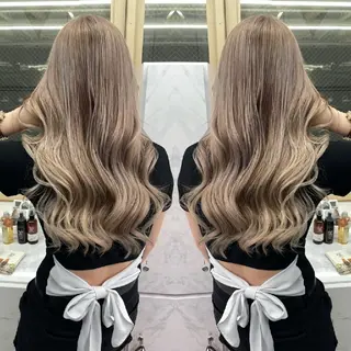 ロング カラー ✨弱酸性縮毛矯正✨ ✨髪質改善✨hiroのヘアスタイル