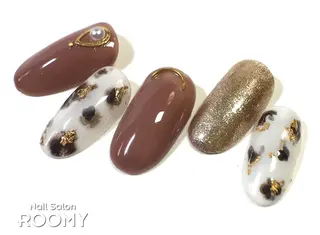 ネイル イワサキ  のネイルデザイン