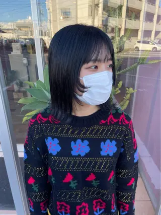 セミロング ひなた 艶カラー/渋谷のヘアスタイル