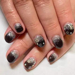 ネイル VOGUE ×SWANのネイルデザイン