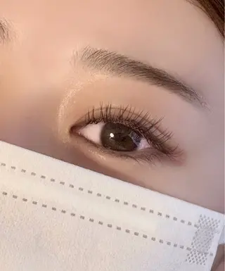 マツエク・マツパ 窪本 小果の眉毛・アイブロウイメージ