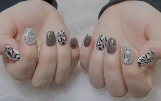 ネイル モニカ アキイのネイルデザイン