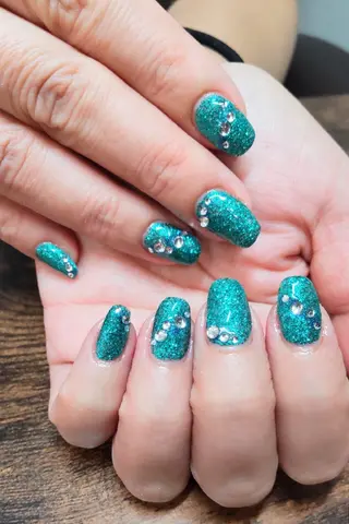 ネイル CHOUETTE所属・CHOUETTE MIOのネイルデザイン