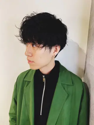 メンズ ＿WHITE鳳店 アンダーバーホワイトのヘアスタイル