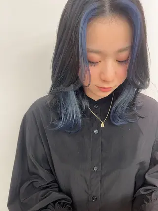 ミディアム カラー vince. moekoのヘアスタイル