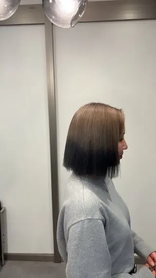 ミディアム 善財 康葵のヘアスタイル