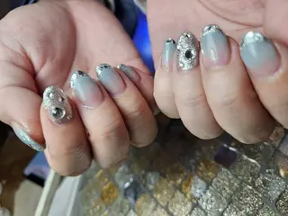 ネイル Y. Reonaのネイルデザイン