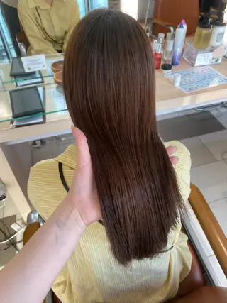セミロング 谷川 あかりのヘアスタイル