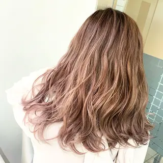 ミディアム カラー N° jillva ♦️川端裕司♦️のヘアスタイル