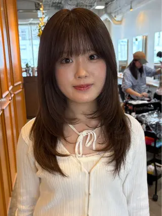 セミロング カラー RIN／韓国ヘア レイヤーカットのヘアスタイル