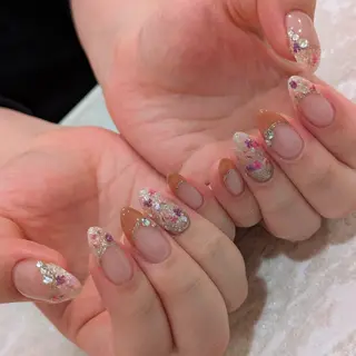 ネイル ジェヌインネイル 河内のネイルデザイン