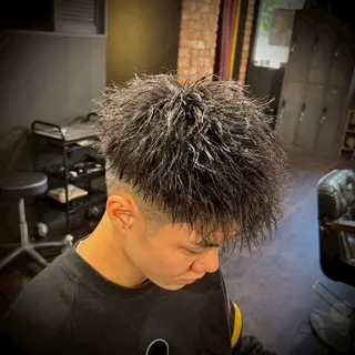 ショート パーマ メンズ 店長 とみー / ツヤ感＆似合わせのヘアスタイル